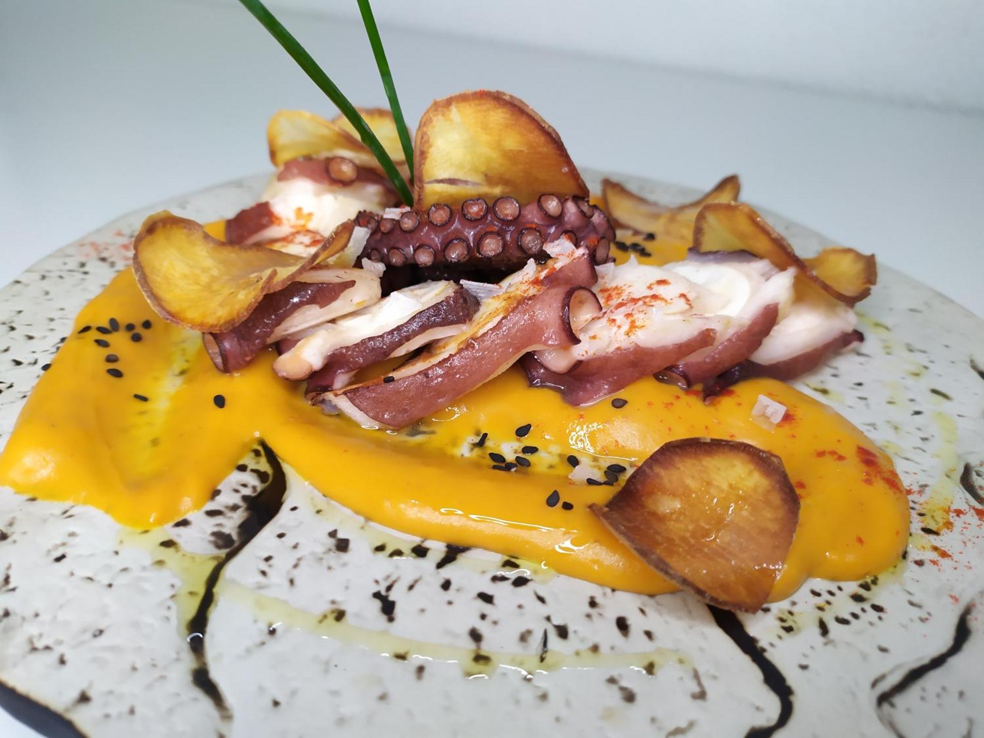 Pension Restaurante Casablanca Torreperogil エクステリア 写真