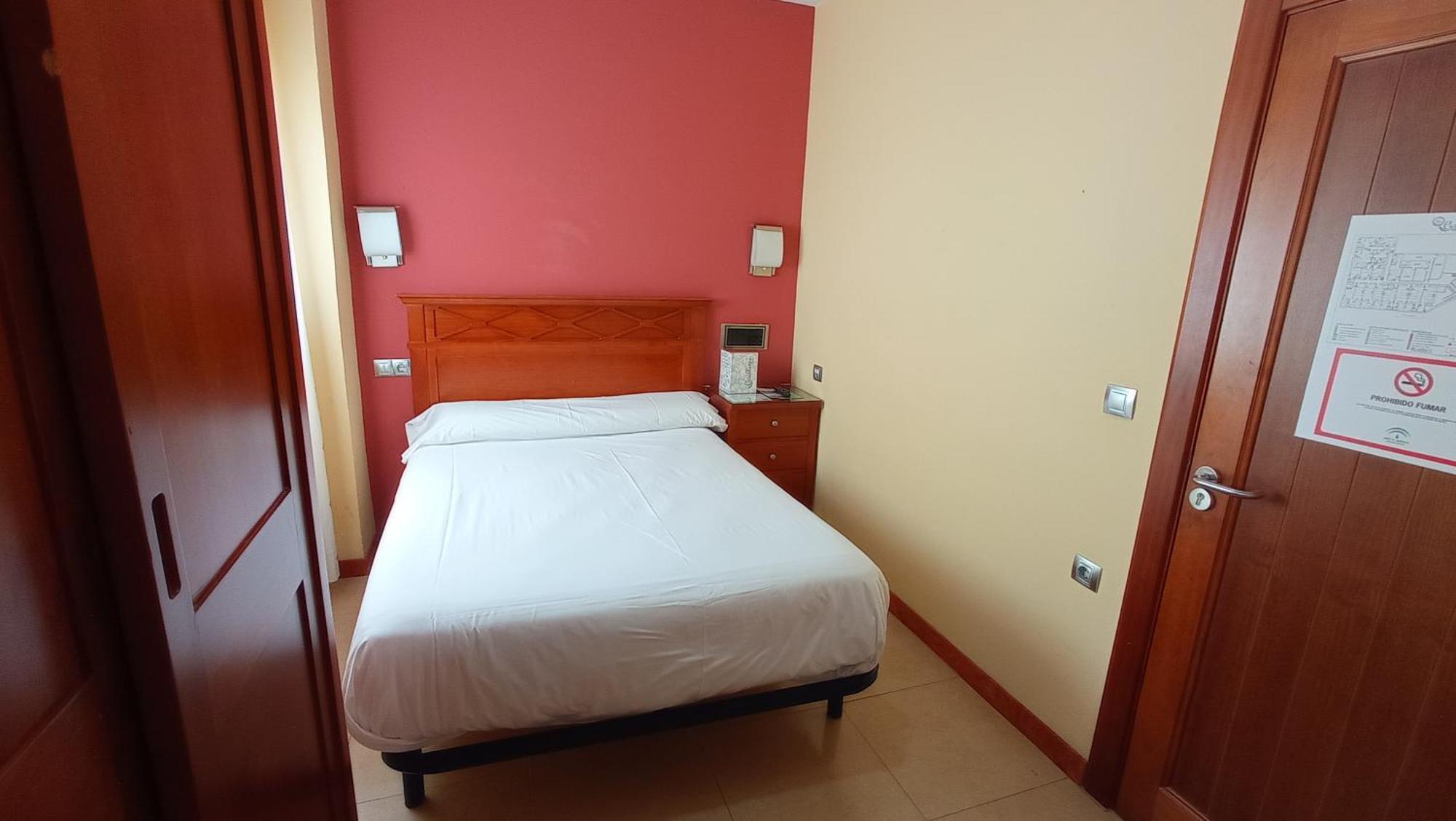 Pension Restaurante Casablanca Torreperogil 部屋 写真
