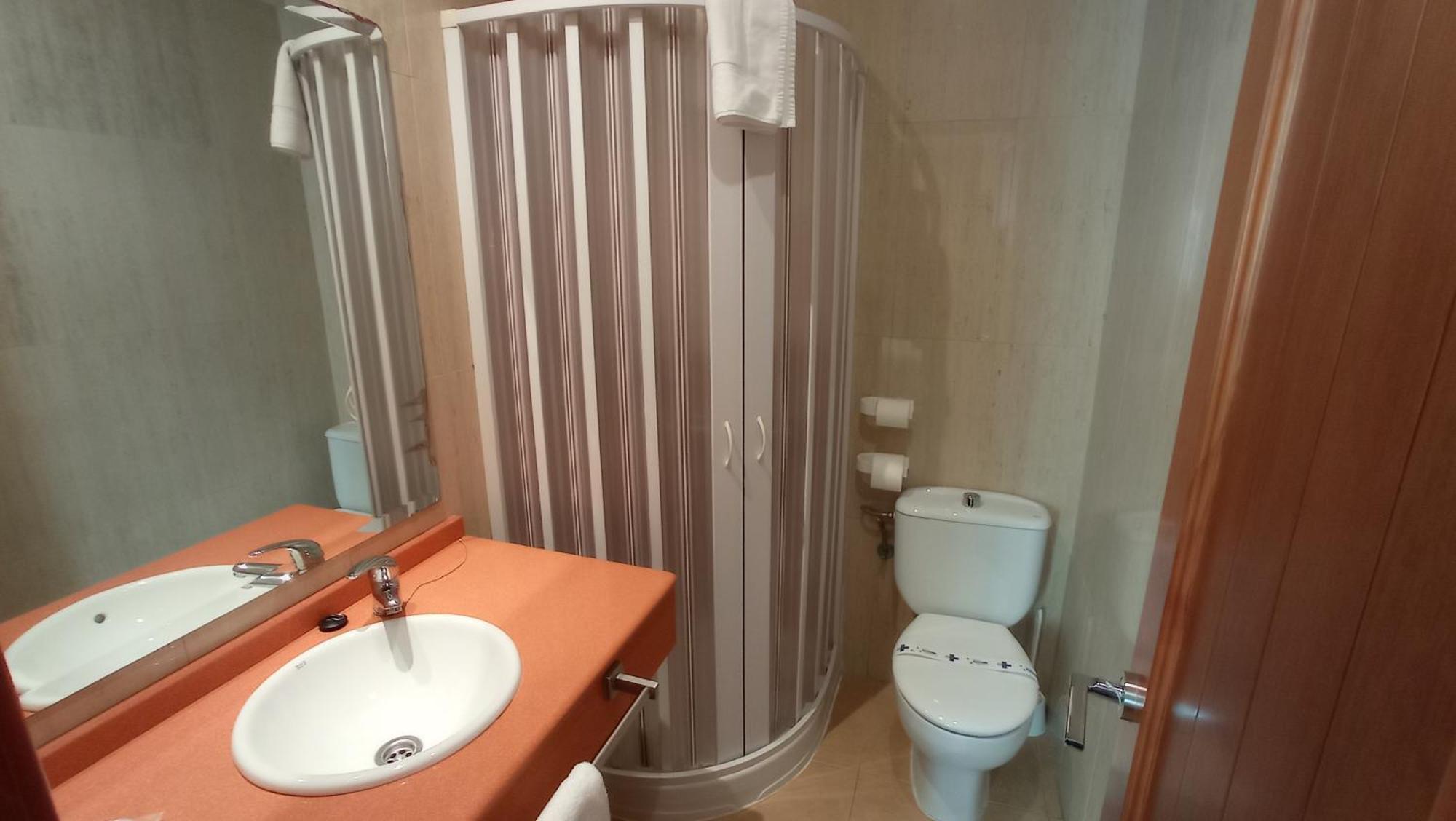 Pension Restaurante Casablanca Torreperogil 部屋 写真